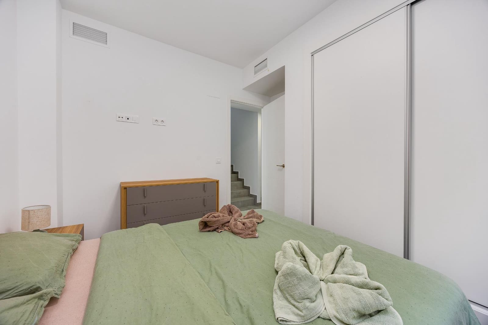 3 chambre Villa/Maison à vendre à Orihuela Costa avec piscine garage - 389 000 € (Ref: 10186185)
