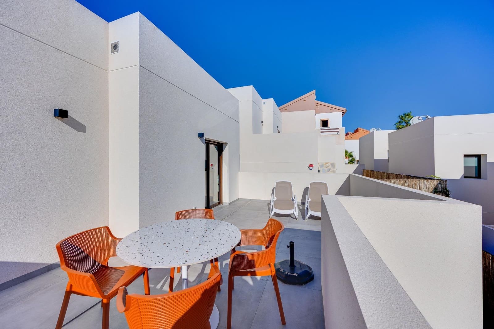 3 chambre Villa/Maison à vendre à Orihuela Costa avec piscine garage - 389 000 € (Ref: 10186185)