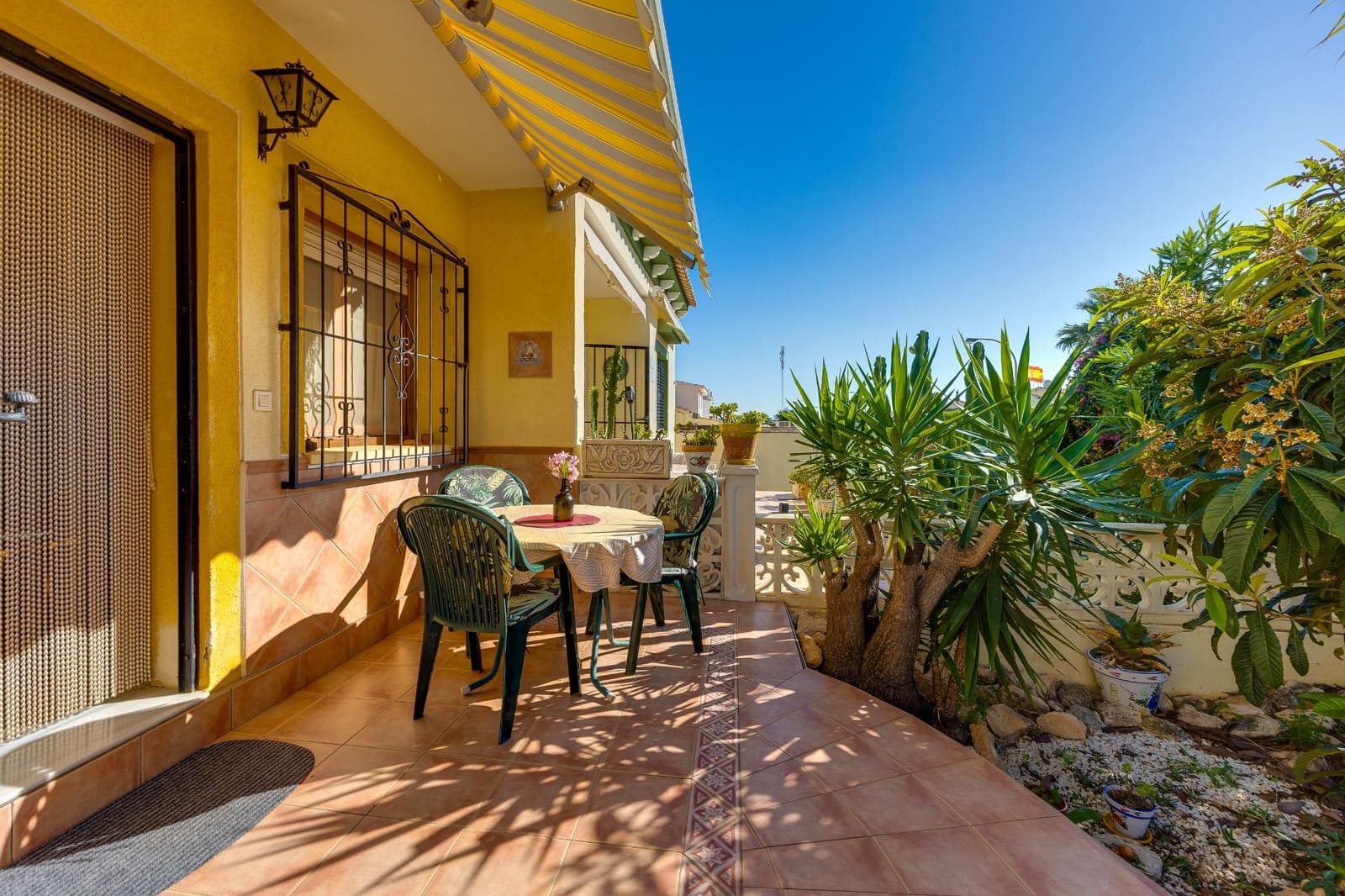 Casa de 2 habitaciones en La Florida en venta con piscina - 195.000 € (Ref: 10186186)