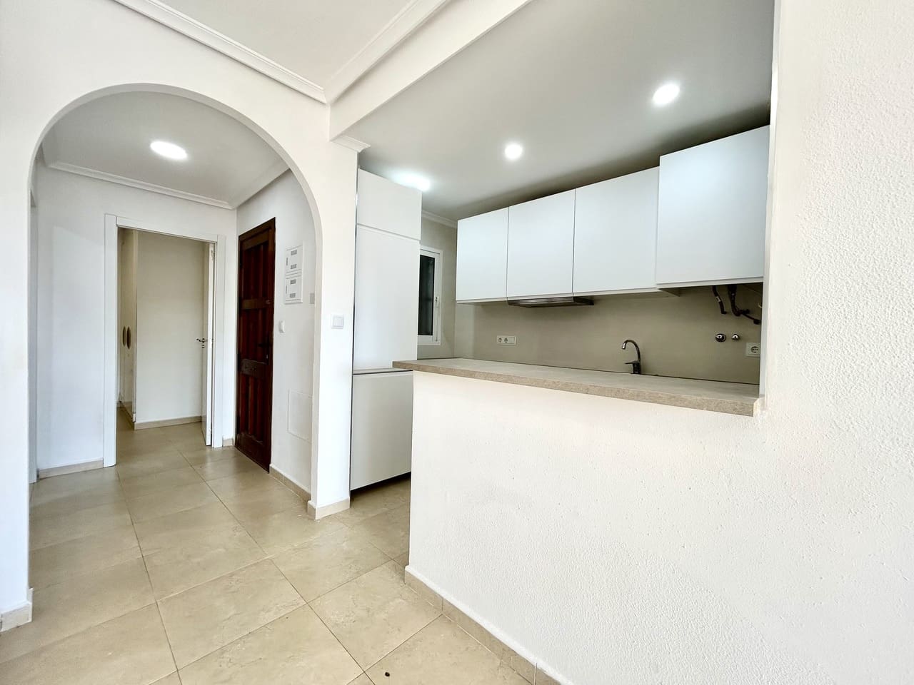 2 soveværelse Lejlighed til salg i Villamartin med swimmingpool - € 189.000 (Ref: 10186188)