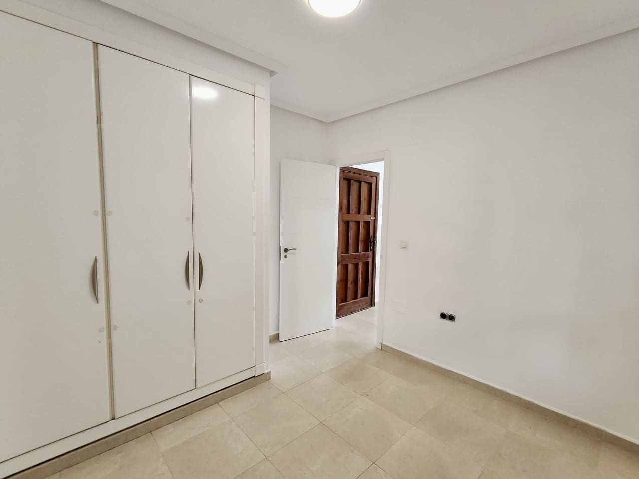 2 soveværelse Lejlighed til salg i Villamartin med swimmingpool - € 189.000 (Ref: 10186188)