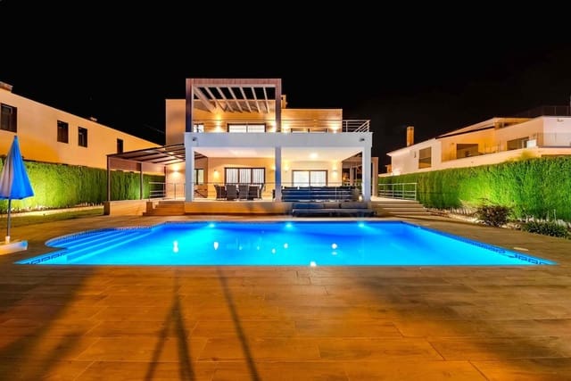 5 chambre Villa/Maison à vendre à Cabo Roig, Orihuela avec piscine garage - 1 995 000 € (Ref: 7713687)