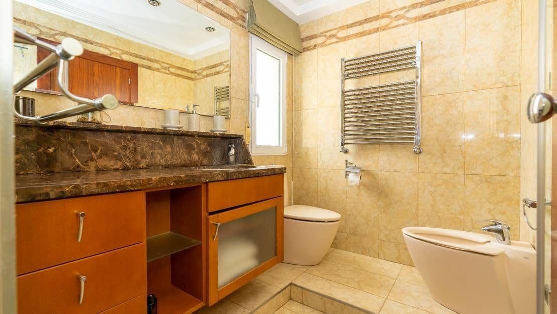 4 soverom Villa til salgs i Aguas Nuevas med svømmebasseng garasje - € 995 000 (Ref: 8149065)