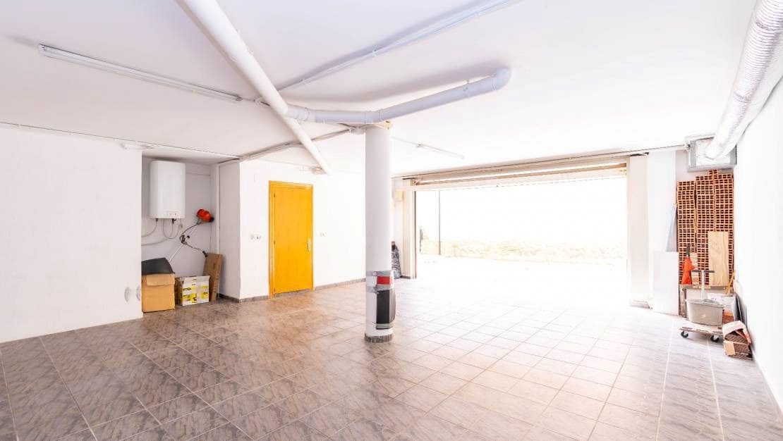 4 soverom Villa til salgs i Aguas Nuevas med svømmebasseng garasje - € 995 000 (Ref: 8149065)