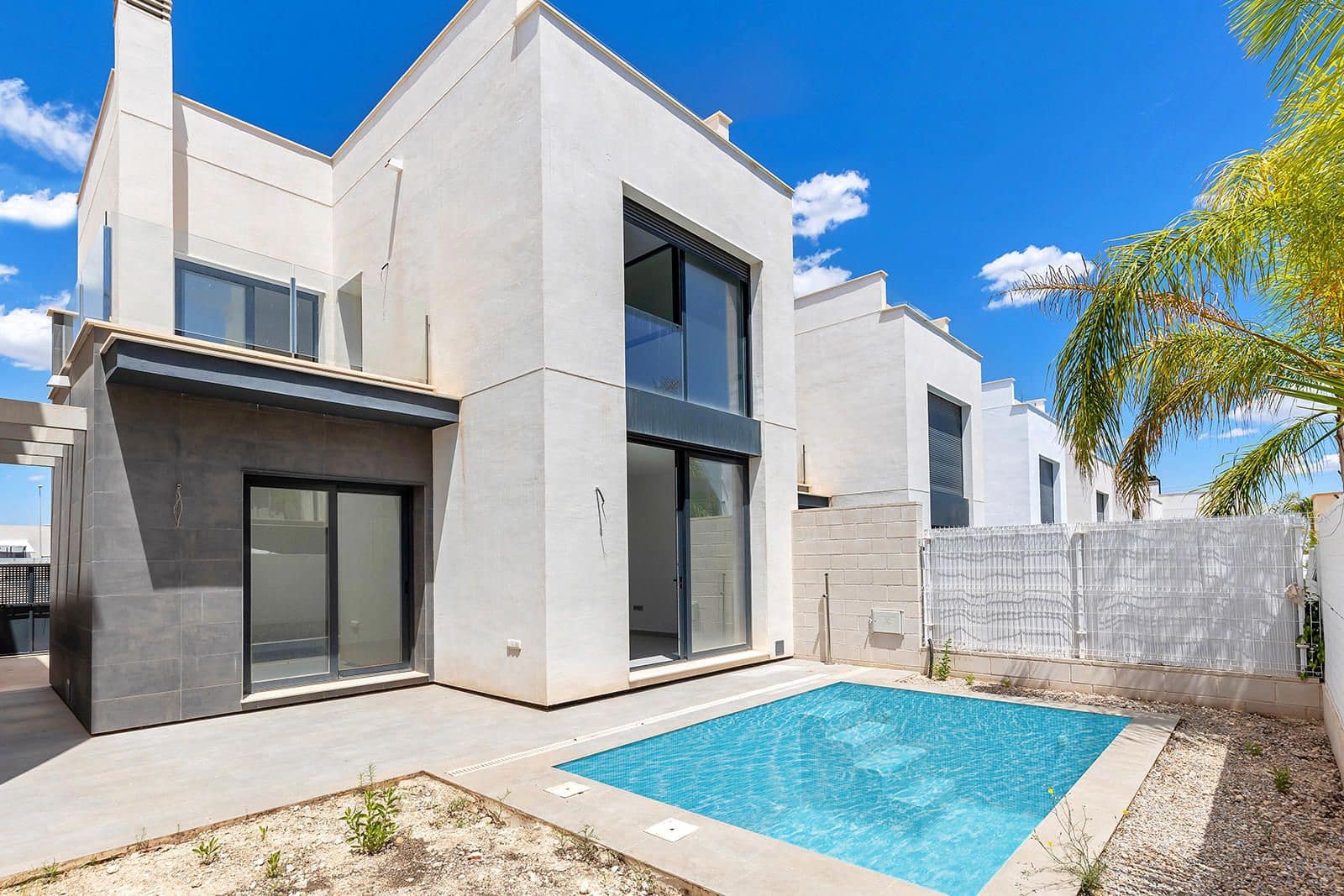 3 makuuhuone Huvila myytävänä paikassa Orihuela Costa mukana uima-altaan - 339 000 € (Ref: 8474106)