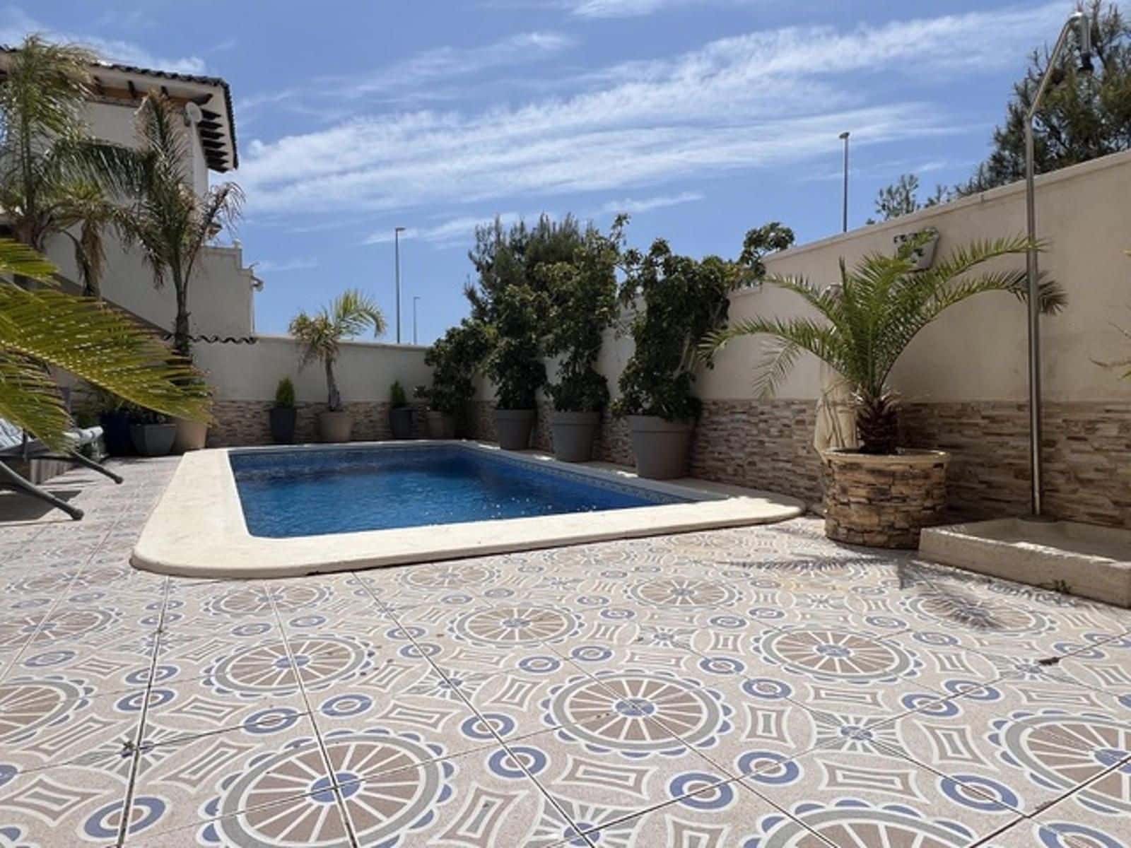 4 chambre Villa/Maison à vendre à La Zenia avec piscine - 399 000 € (Ref: 8565050)