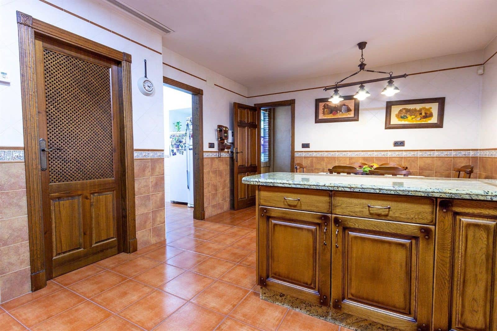 4 bedroom Villa for sale in Orihuela with pool garage - € 320,000 (Ref: 8565060)