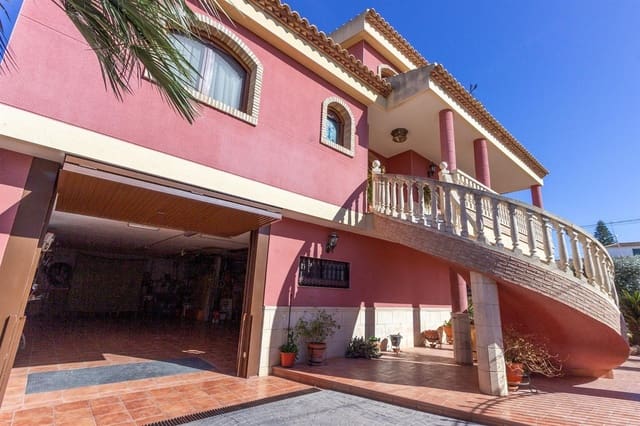 4 bedroom Villa for sale in Montepinar - La Aparecida - Raiguero, Orihuela with pool garage - € 320,000 (Ref: 8565060)