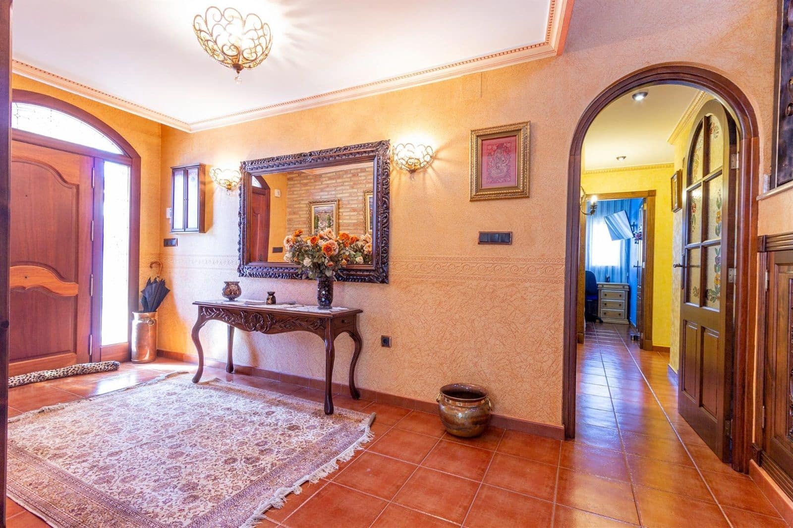 4 bedroom Villa for sale in Orihuela with pool garage - € 320,000 (Ref: 8565060)