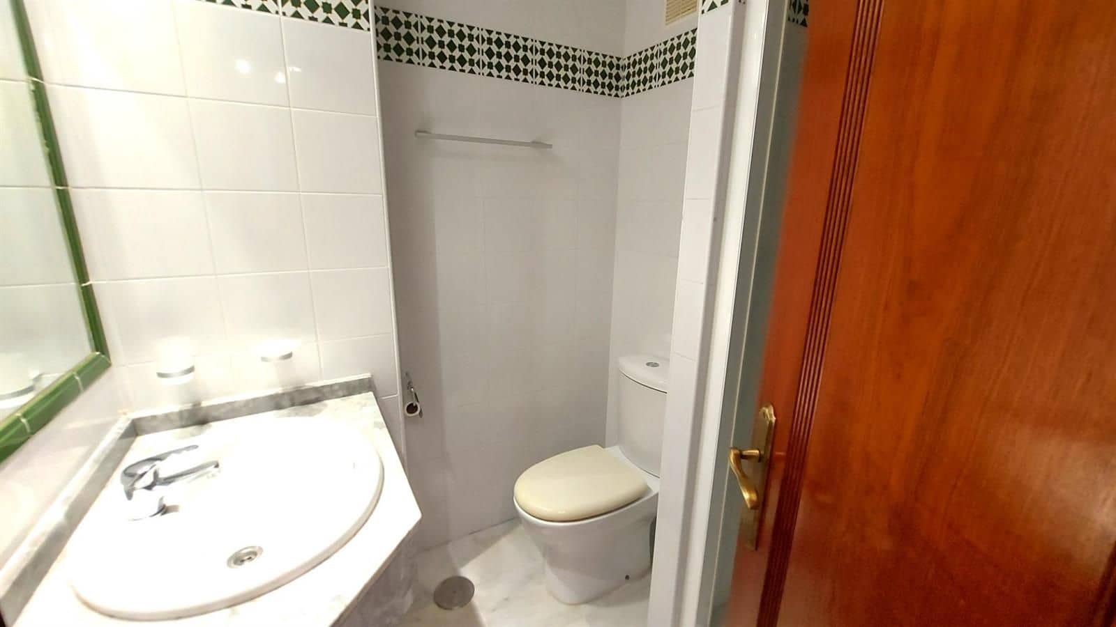 2 bedroom Apartment for sale in Aldea del Mar, Torrevieja with pool