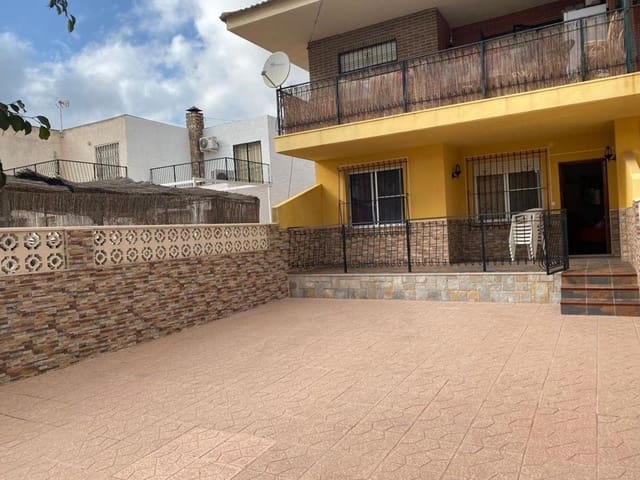 3 quarto Casa em Banda para venda em Centro, Los Alcázares - 194 900 € (Ref: 8599388)