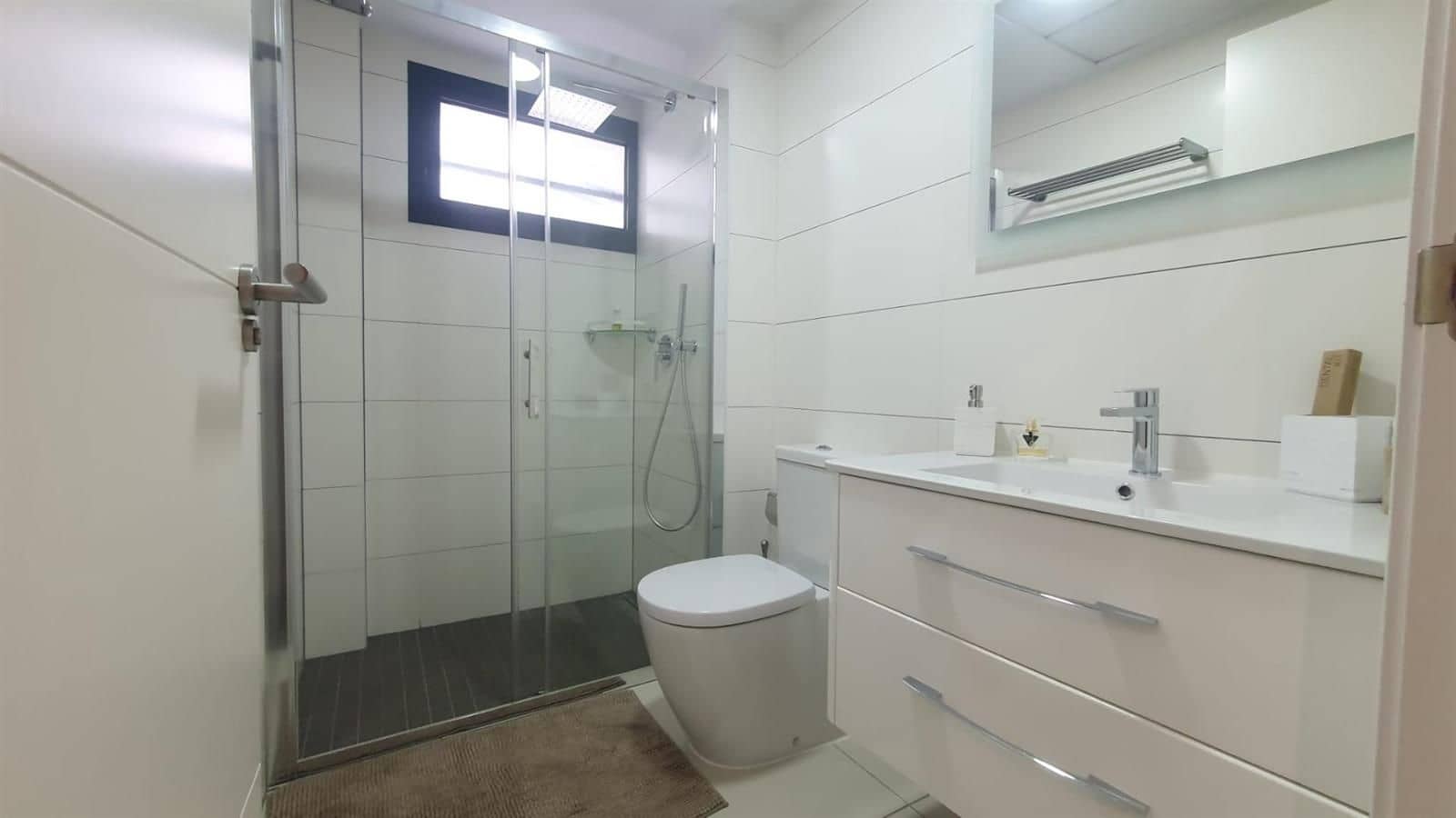 3 makuuhuone Huvila myytävänä paikassa Cabo Roig mukana uima-altaan 
autotalli - 350 000 € (Ref: 8601432)