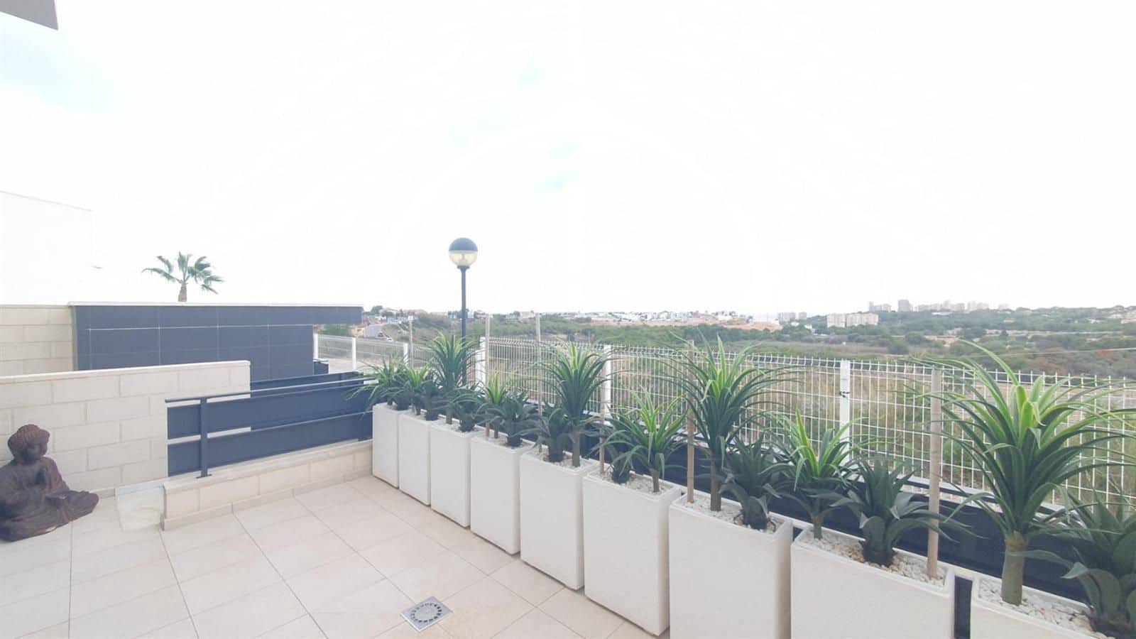 3 makuuhuone Huvila myytävänä paikassa Cabo Roig mukana uima-altaan 
autotalli - 350 000 € (Ref: 8601432)