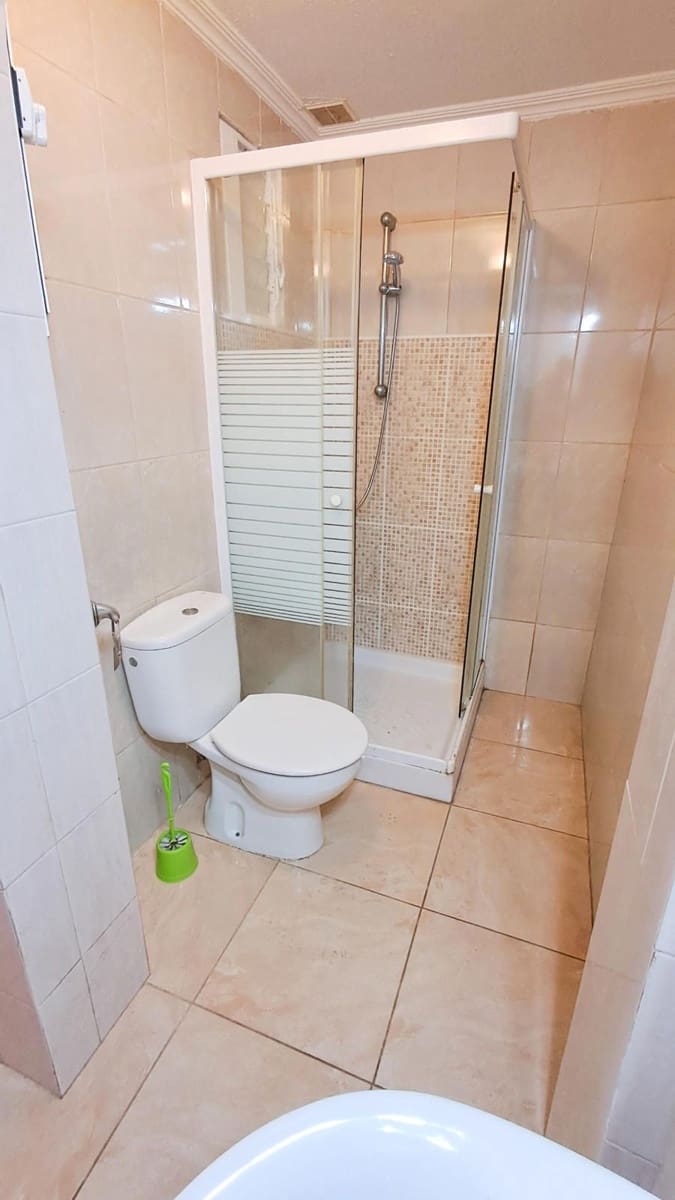 5 soverom Hus til salgs i Punta Prima - € 299 999 (Ref: 8999335)