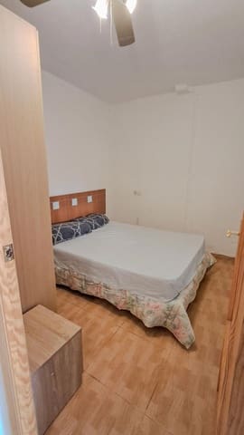 5 soveværelse Byhus til salg i Punta Prima, Torrevieja - € 299.999 (Ref: 8999335)