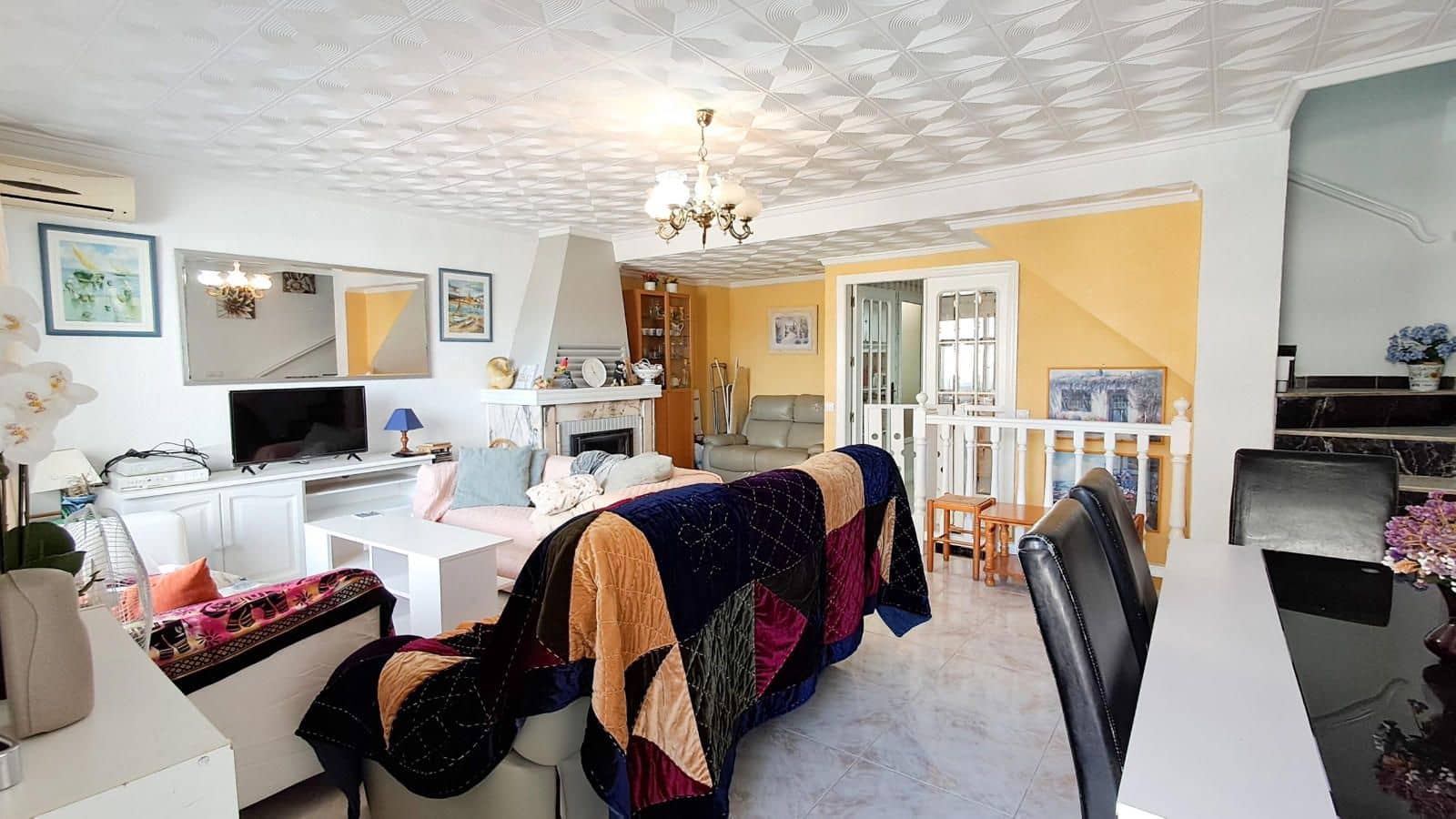 5 soverom Hus til salgs i Punta Prima - € 299 999 (Ref: 8999335)