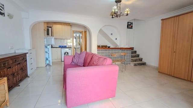 5 soveværelse Byhus til salg i Punta Prima, Torrevieja - € 299.999 (Ref: 8999335)