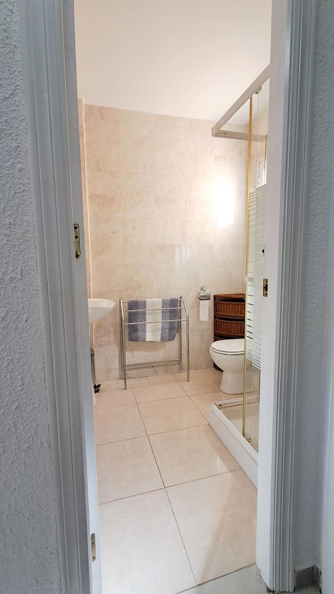 5 soverom Hus til salgs i Punta Prima - € 299 999 (Ref: 8999335)