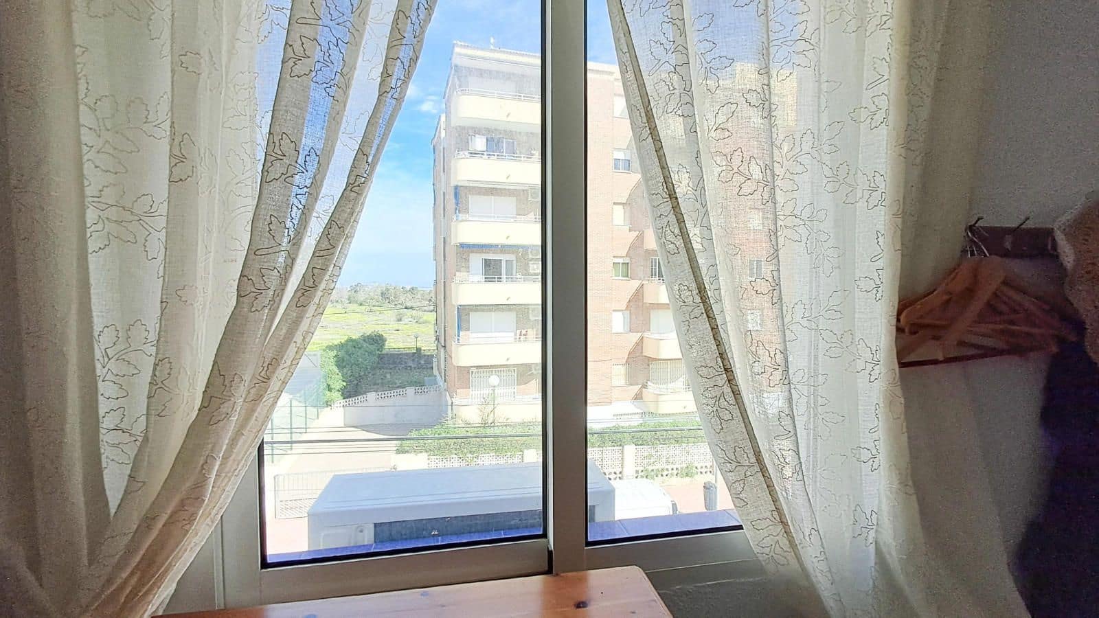 5 soverom Hus til salgs i Punta Prima - € 299 999 (Ref: 8999335)