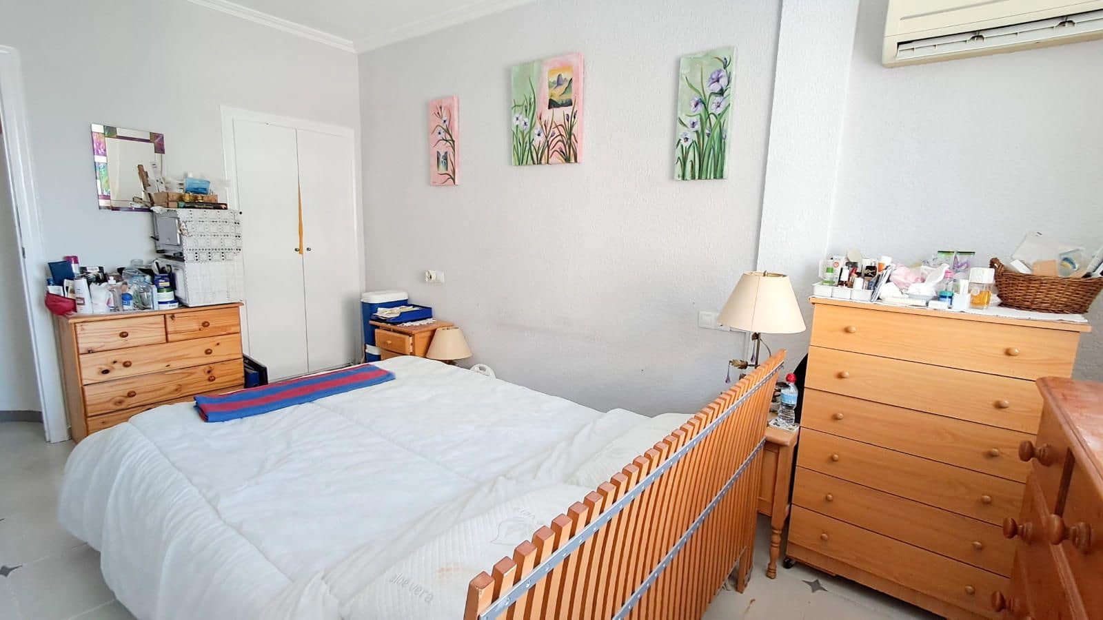 5 soverom Hus til salgs i Punta Prima - € 299 999 (Ref: 8999335)