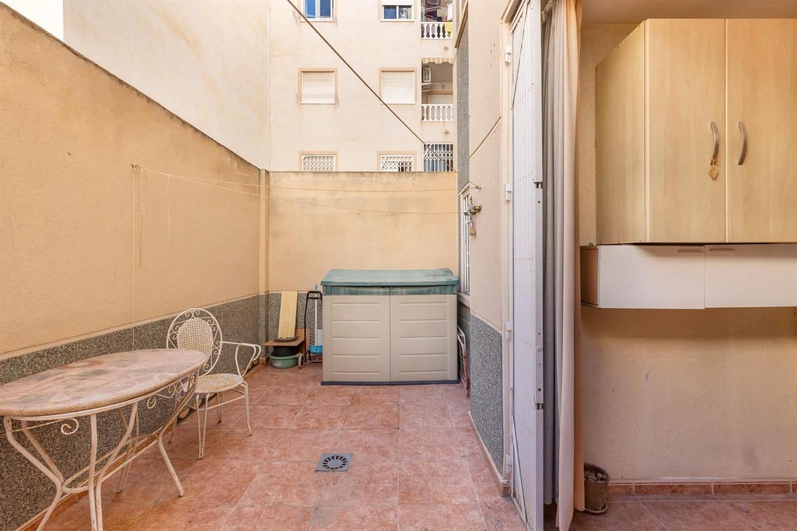 1 soverom Villa til salgs i Torrevieja med svømmebasseng - € 103 260 (Ref: 9003438)