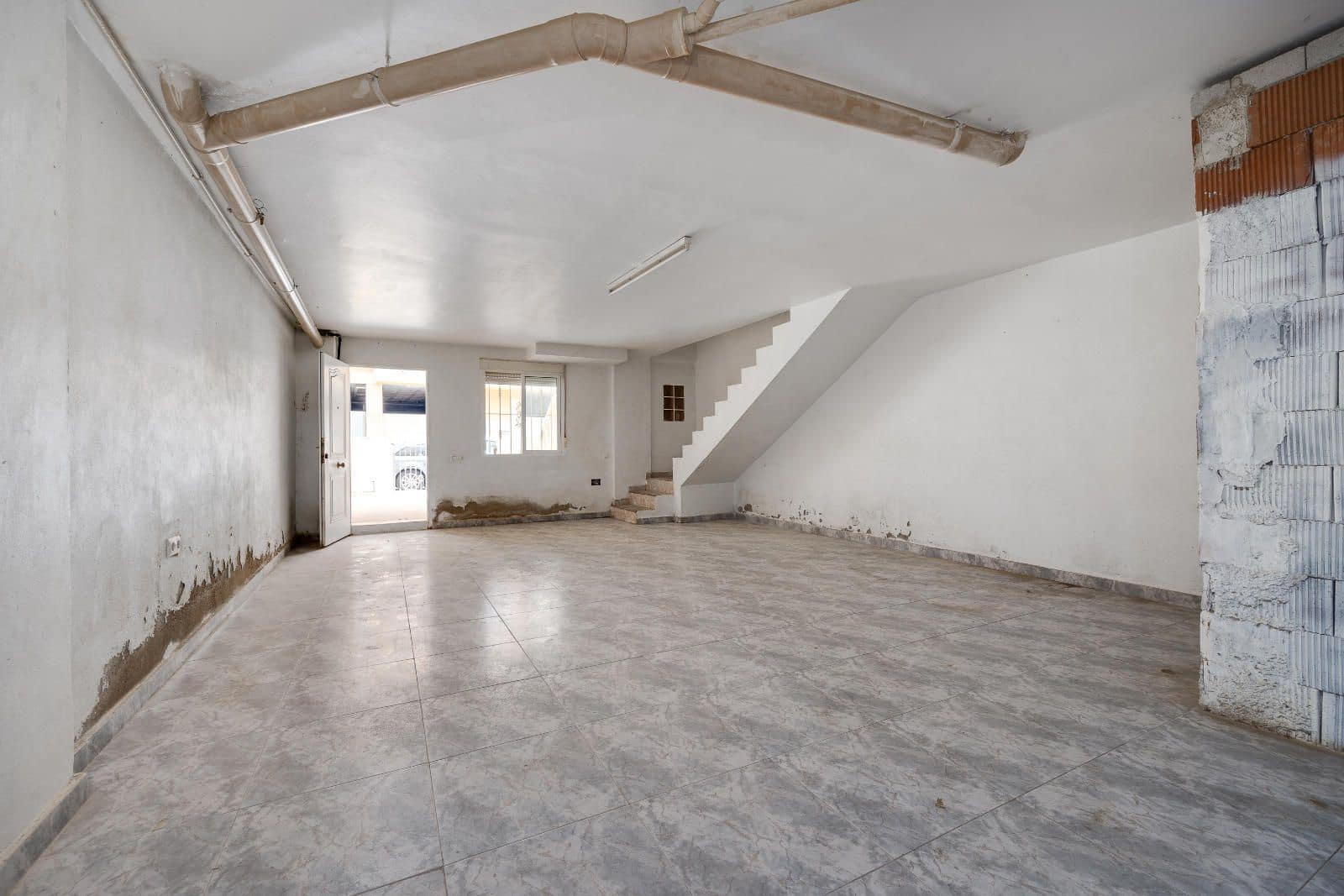 3 sovrum Hus till salu i Los Montesinos med garage - 169 995 € (Ref: 9233633)