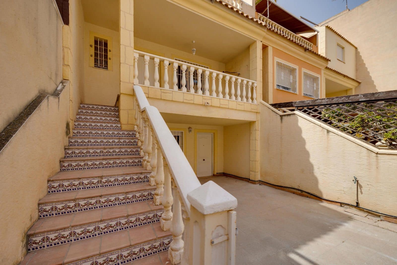 3 sovrum Hus till salu i Los Montesinos med garage - 169 995 € (Ref: 9233633)