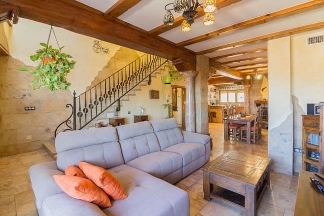 8 bedroom Villa for sale in Redován with pool garage - € 399,969 (Ref: 9233638)