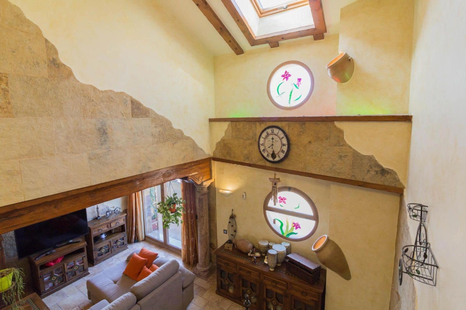 8 soveværelse Villa til salg i Redovan med swimmingpool garage - € 399.969 (Ref: 9233638)