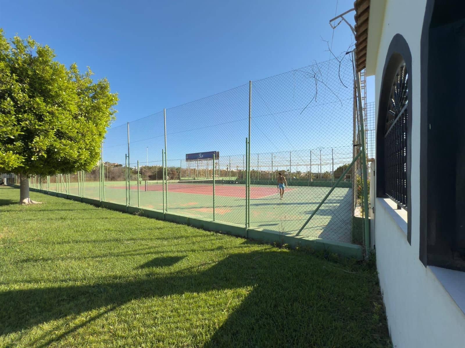 2 chambre Villa/Maison à vendre à Torrevieja avec piscine - 164 300 € (Ref: 9233748)