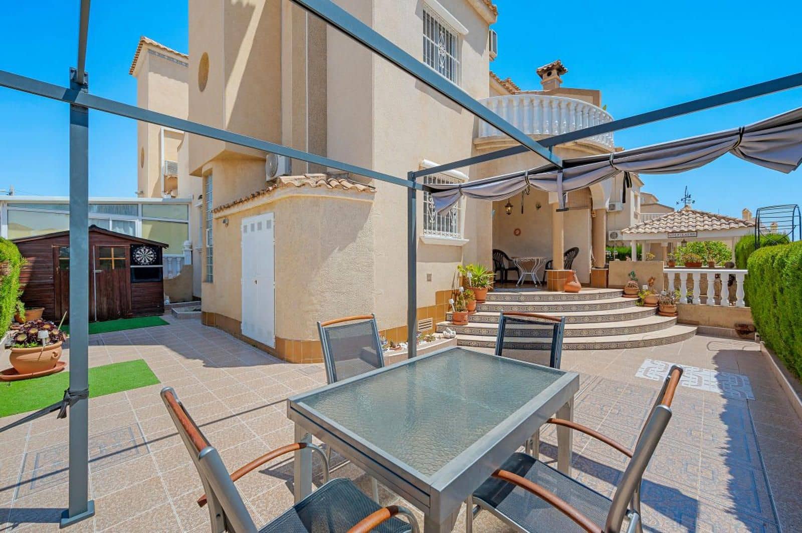 3 sovrum Villa till salu i Playa Flamenca med pool garage - 219 000 € (Ref: 9233753)