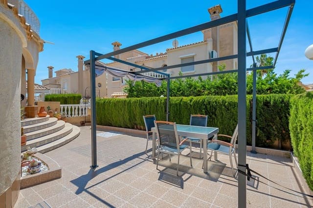 3 sovrum Villa till salu i Playa Flamenca, Orihuela med pool garage - 219 000 € (Ref: 9233753)