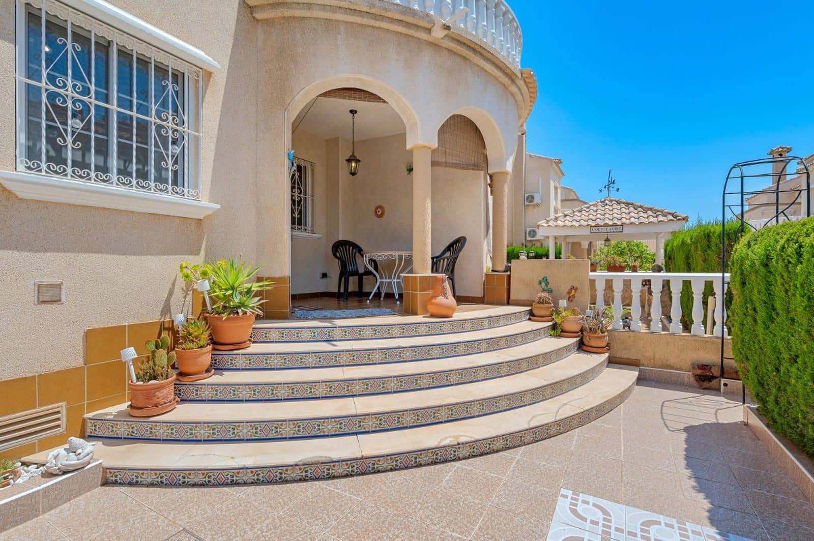 3 sovrum Villa till salu i Playa Flamenca med pool garage - 219 000 € (Ref: 9233753)