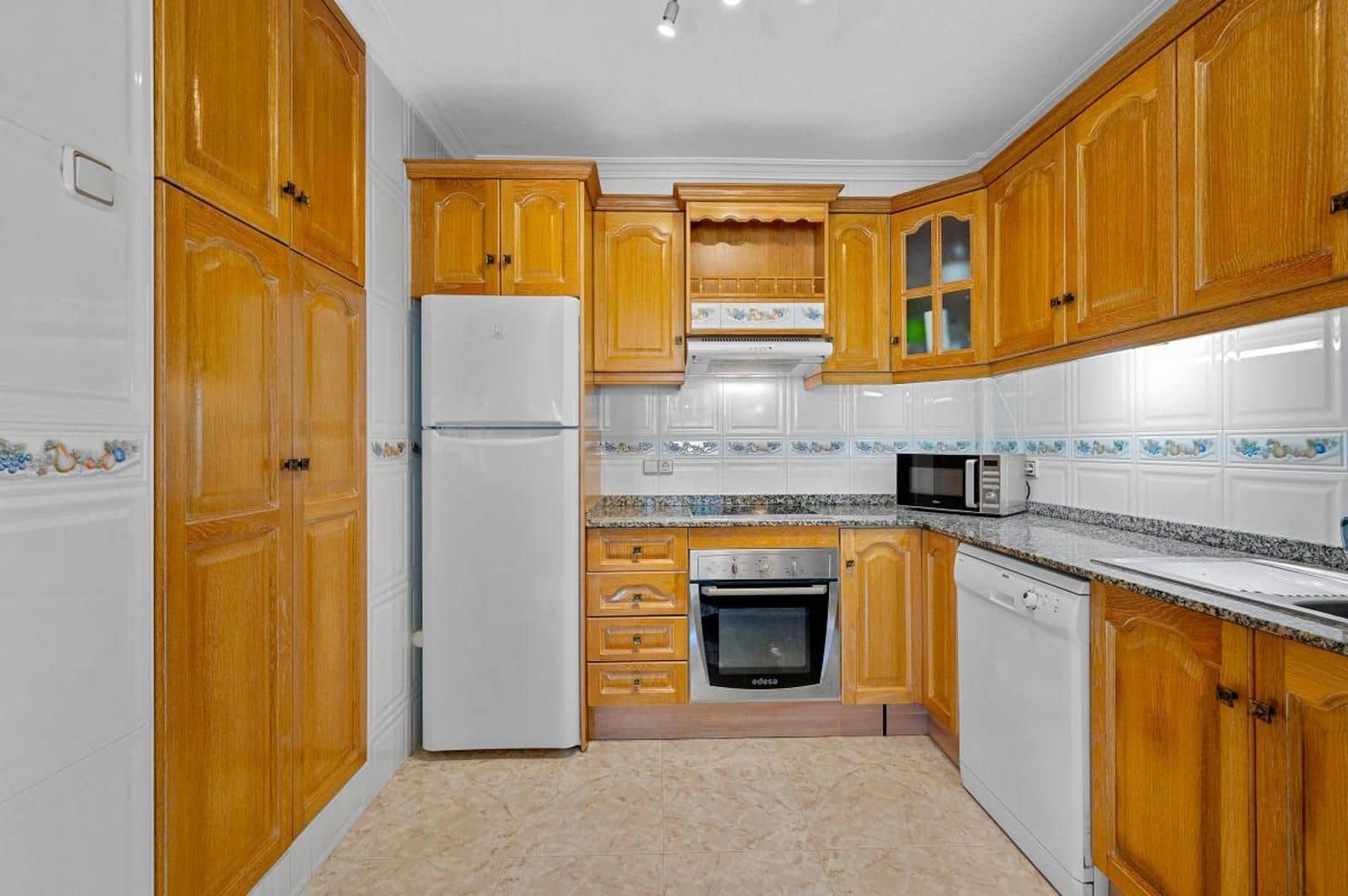 3 sovrum Villa till salu i Playa Flamenca med pool garage - 219 000 € (Ref: 9233753)