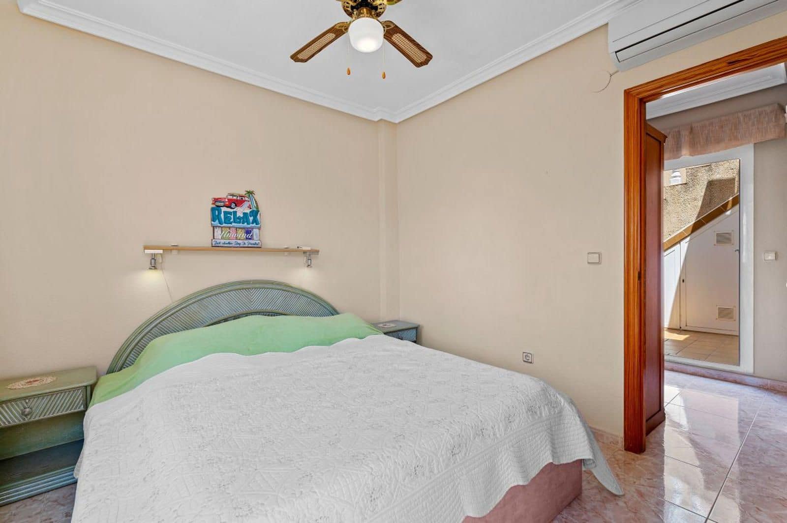 3 sovrum Villa till salu i Playa Flamenca med pool garage - 219 000 € (Ref: 9233753)