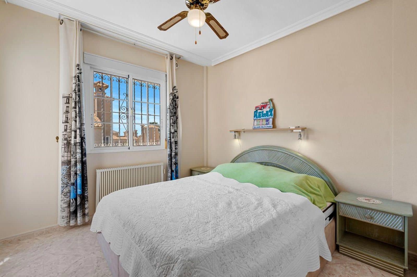 3 sovrum Villa till salu i Playa Flamenca med pool garage - 219 000 € (Ref: 9233753)