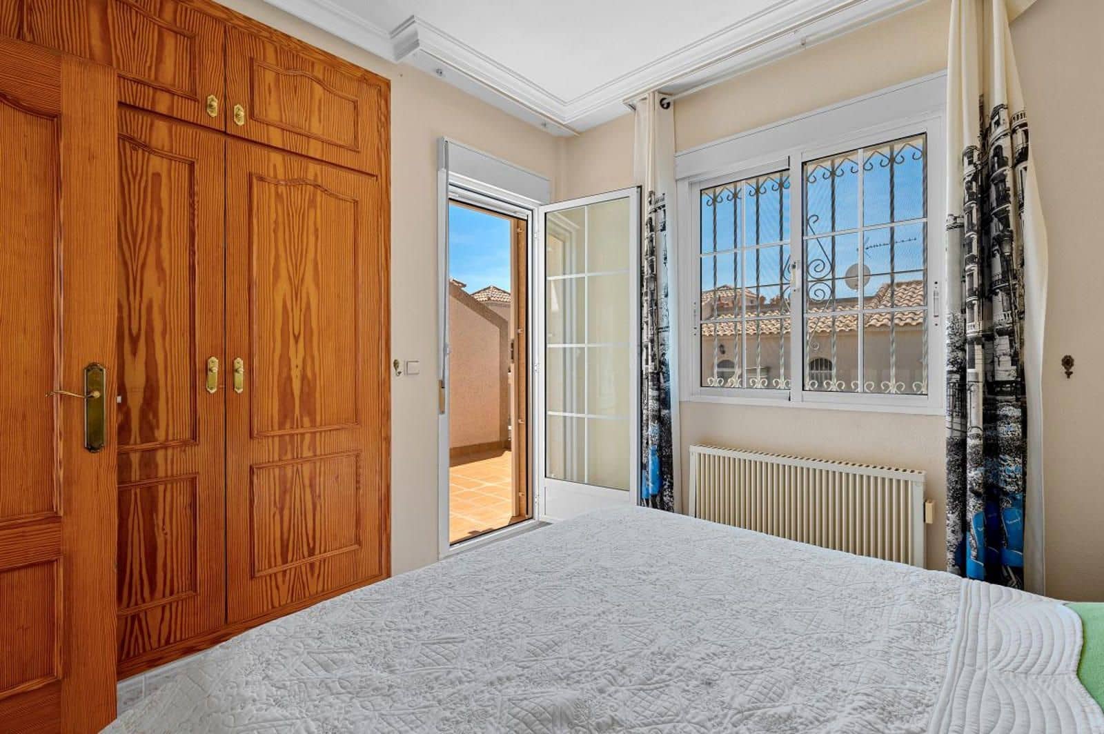 3 sovrum Villa till salu i Playa Flamenca med pool garage - 219 000 € (Ref: 9233753)