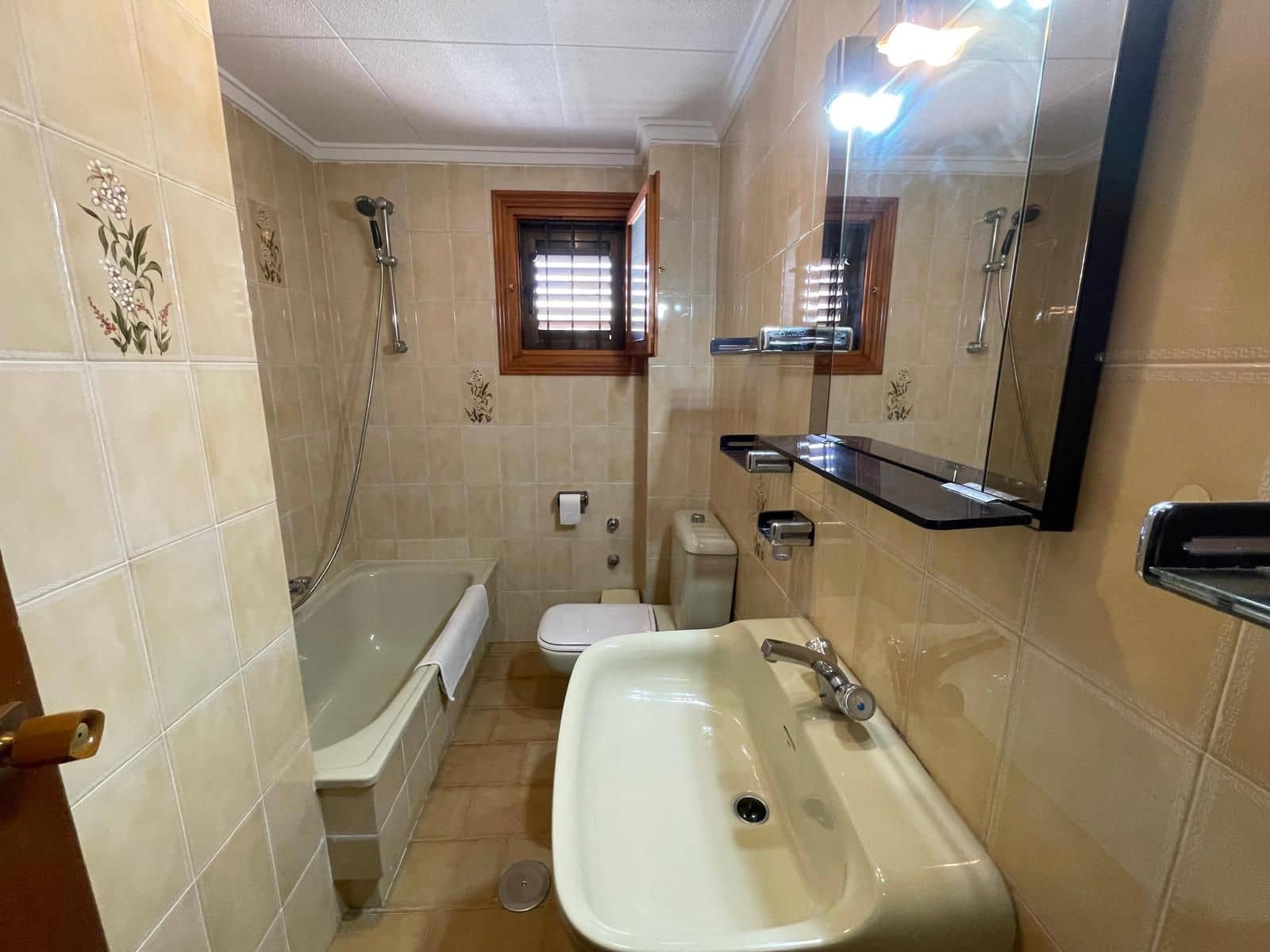 6 soveværelse Byhus til salg i La Mata med garage - € 299.500 (Ref: 9233754)