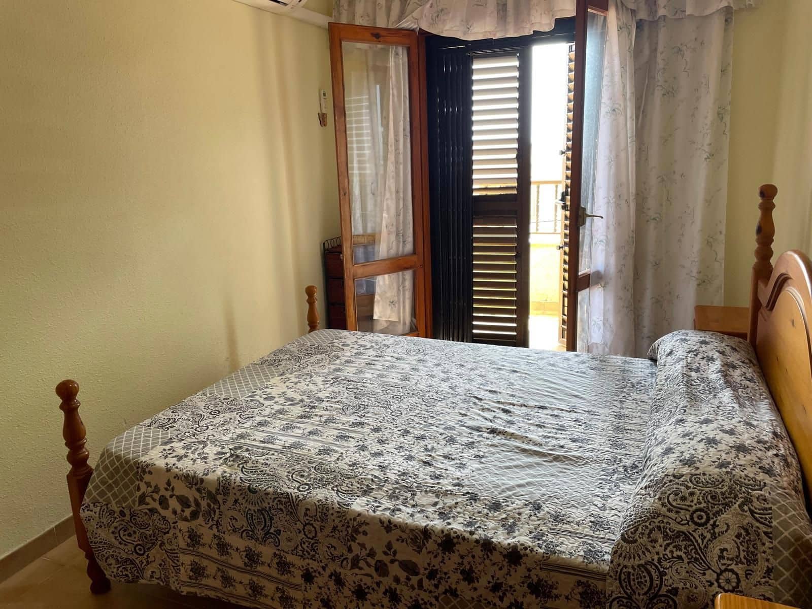 6 soveværelse Byhus til salg i La Mata med garage - € 299.500 (Ref: 9233754)