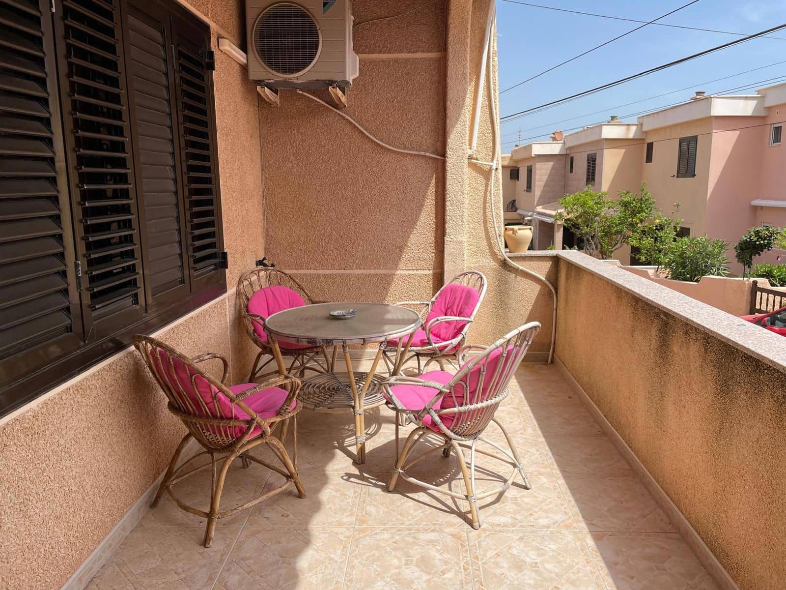 6 soveværelse Byhus til salg i La Mata med garage - € 299.500 (Ref: 9233754)