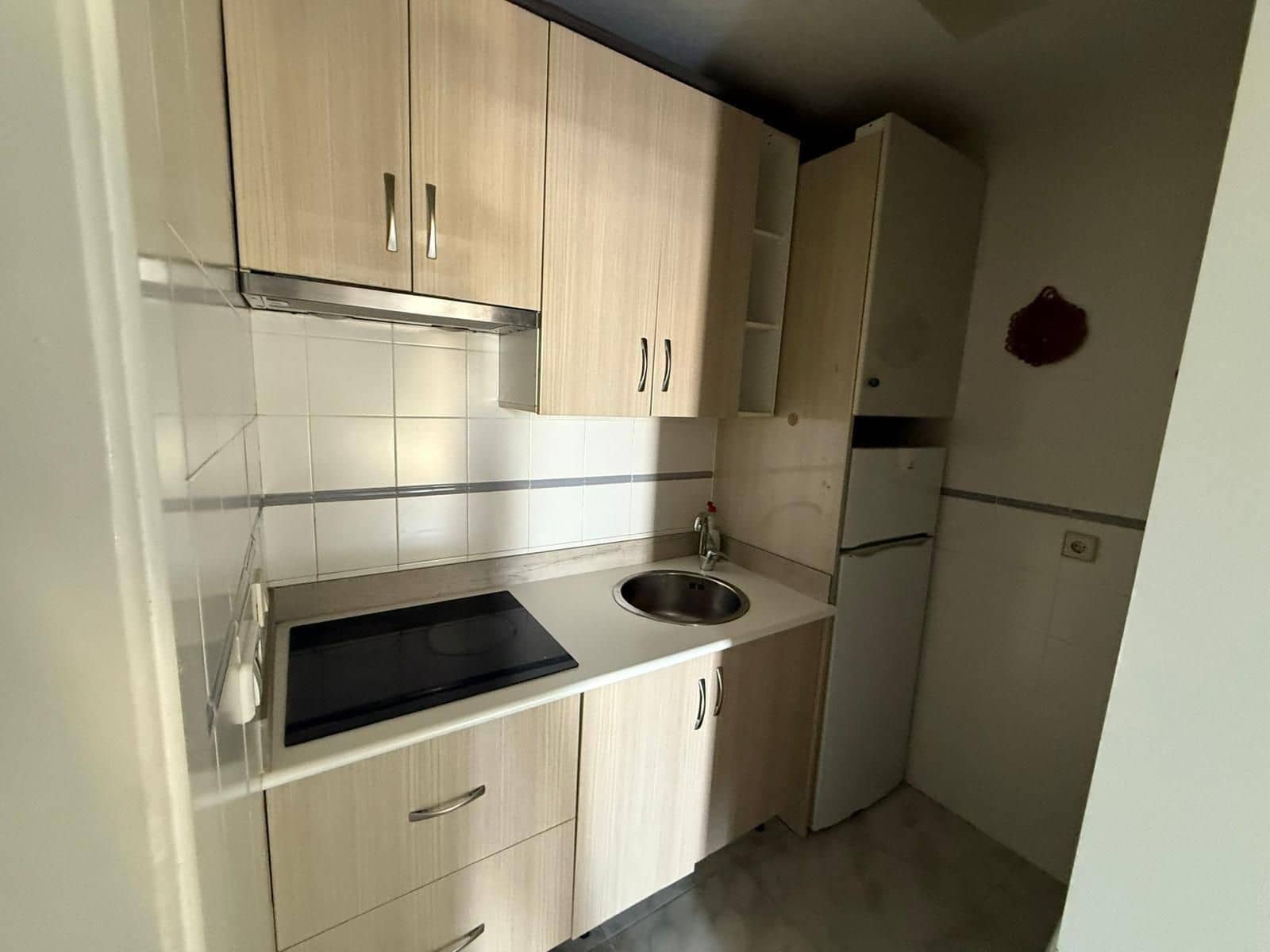 2 chambre Maison de Ville à vendre à Torrevieja avec piscine - 138 000 € (Ref: 9233755)