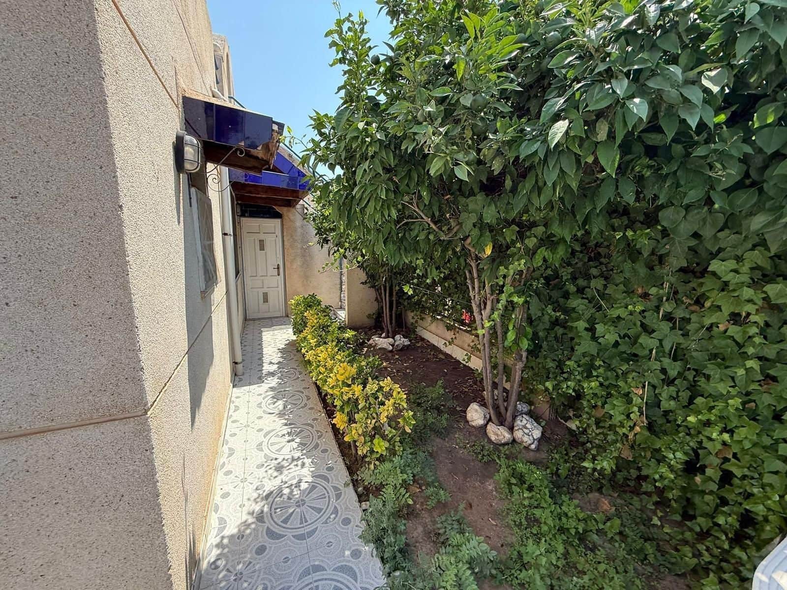 2 chambre Maison de Ville à vendre à Torrevieja avec piscine - 138 000 € (Ref: 9233755)