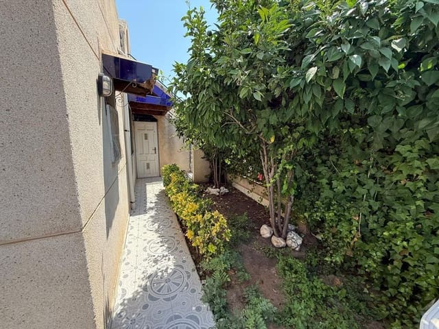 2 Zimmer Haus zu verkaufen in El Chaparral - La Siesta - La Torreta, Torrevieja mit Pool - 138.000 € (Ref: 9233755)