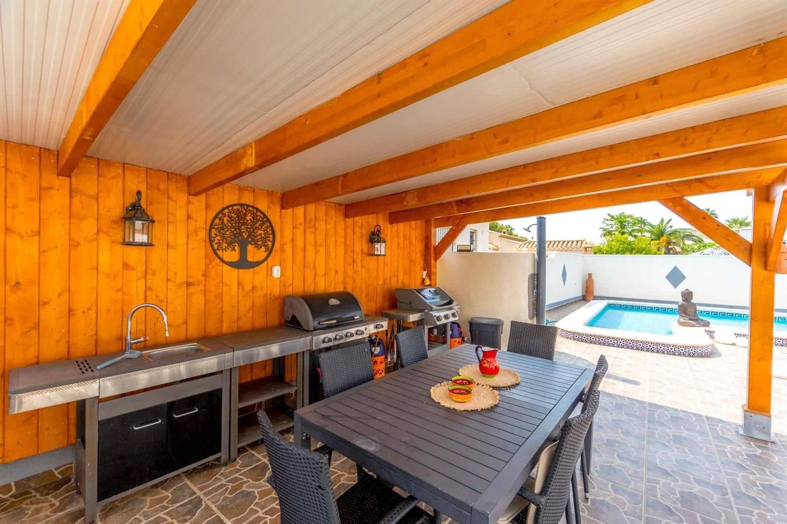 4 bedroom Villa for sale in Playa Flamenca with pool garage - € 559,000 (Ref: 9233758)