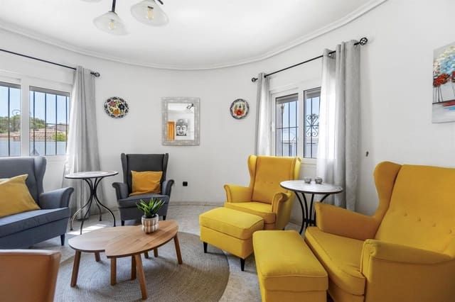 4 Zimmer Villa zu verkaufen in Playa Flamenca, Orihuela mit Pool Garage - 559.000 € (Ref: 9233758)