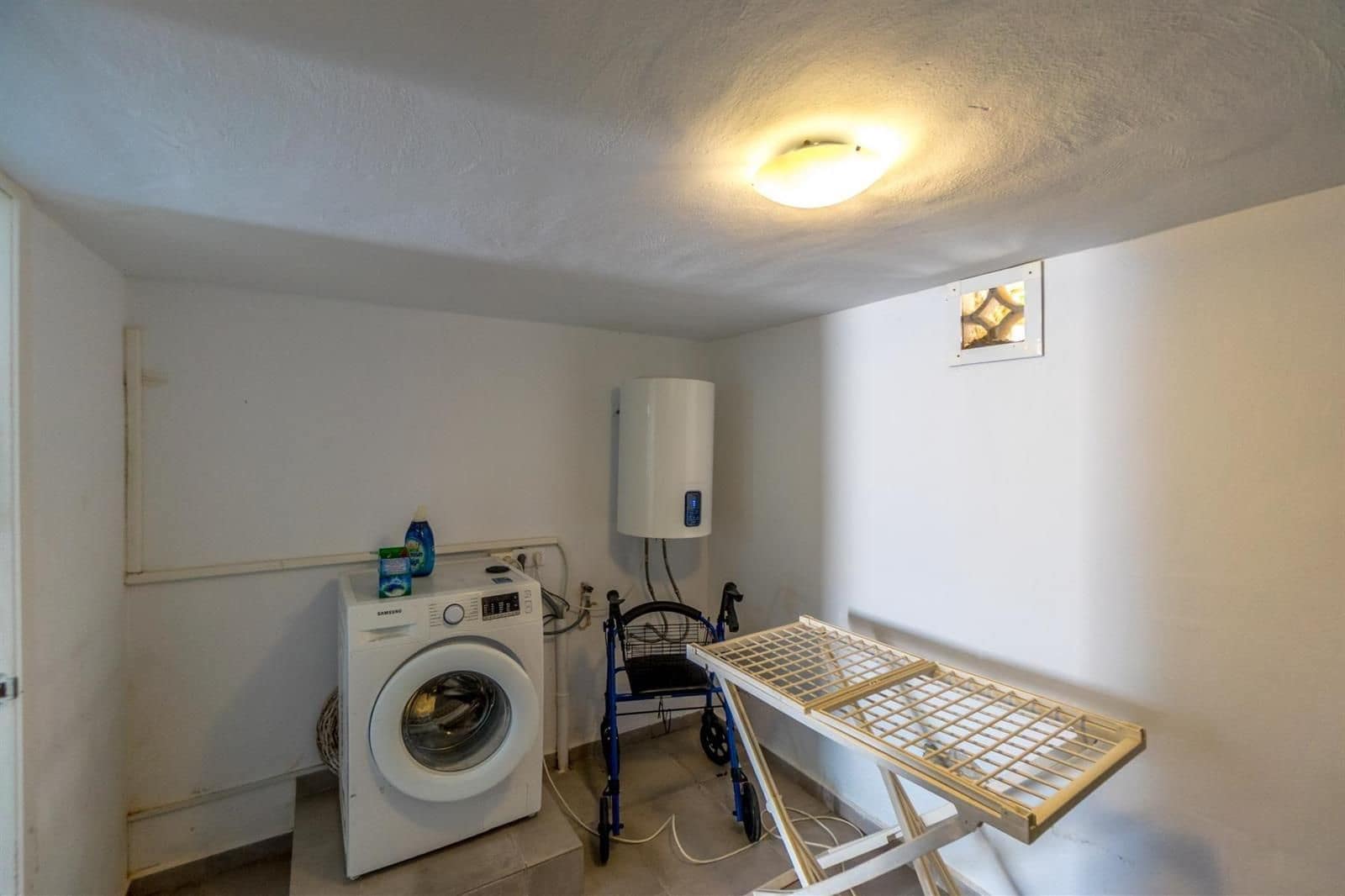 4 bedroom Villa for sale in Playa Flamenca with pool garage - € 559,000 (Ref: 9233758)