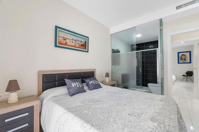 2 bedroom Villa for sale in Punta Prima, Orihuela with pool - € 225,000 (Ref: 9233759)