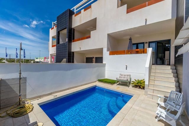 2 bedroom Villa for sale in Punta Prima, Orihuela with pool - € 225,000 (Ref: 9233759)