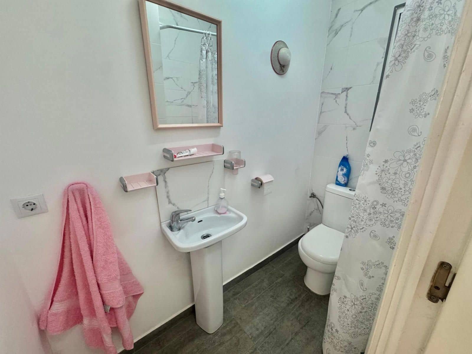 1 sovrum Villa till salu i Torrevieja - 99 990 € (Ref: 9233762)