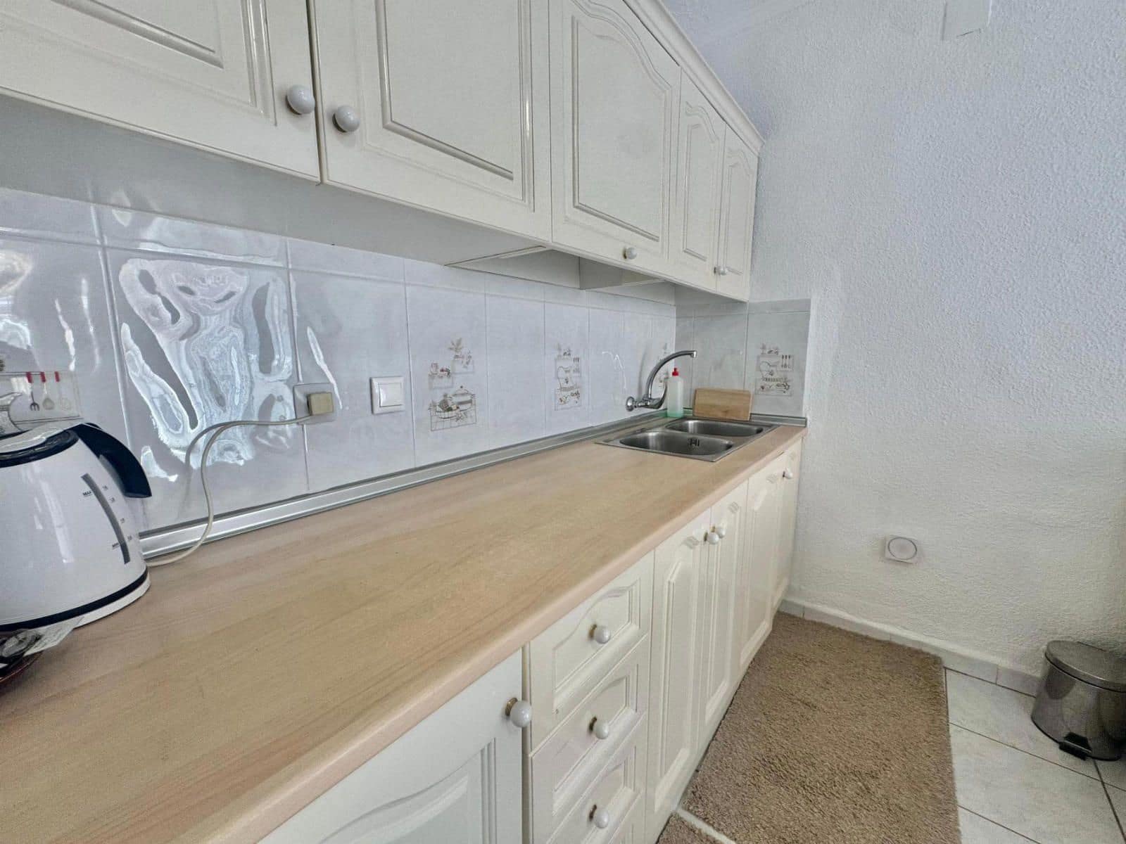 1 sovrum Villa till salu i Torrevieja - 99 990 € (Ref: 9233762)